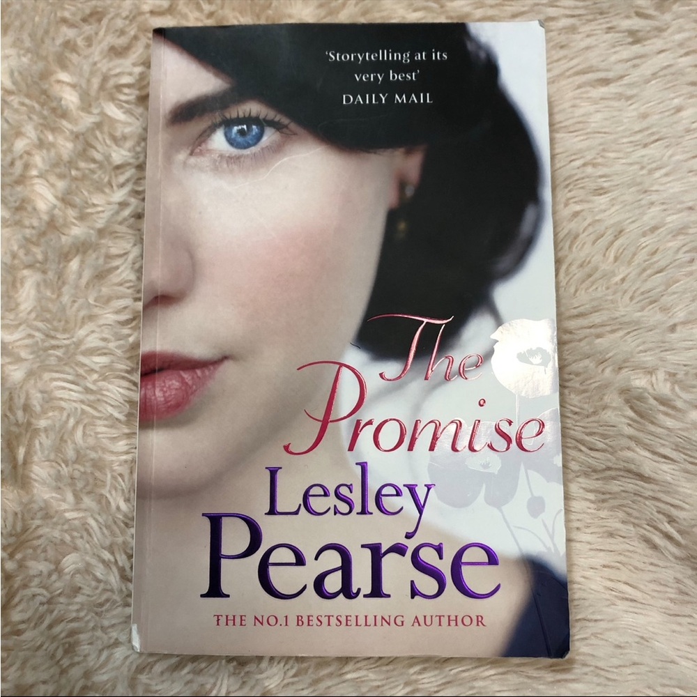 The Promise ~ Lesley Pearse ~ Paperback